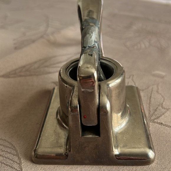 Rare VTG Ocelco Die Cast Metal Hand Operated Pill Crusher - Picture 8 of 9